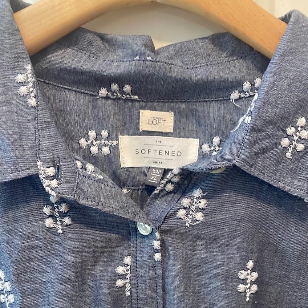 NWT LOFT “the softened” Blue Floral Embroidered Shirt